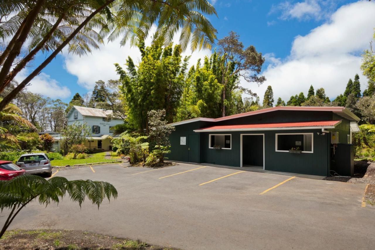 Hale 'Ohu Bed & Breakfast Volcano Exteriör bild